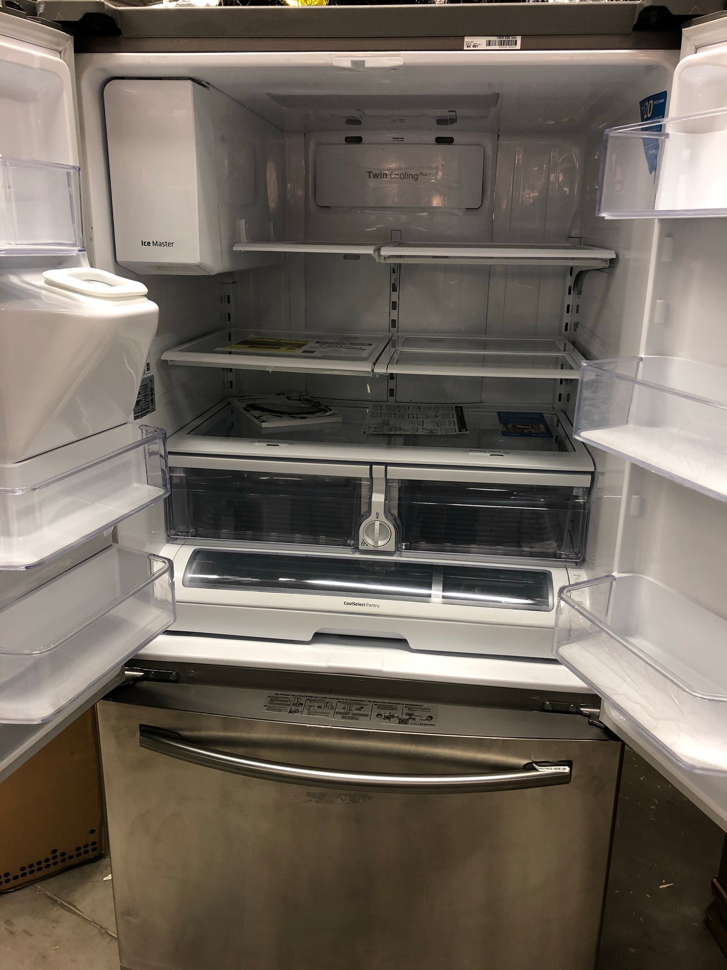 Samsung 24.2 cu. ft. Family Hub French Door Smart Refrigerator in Stainless Steel.