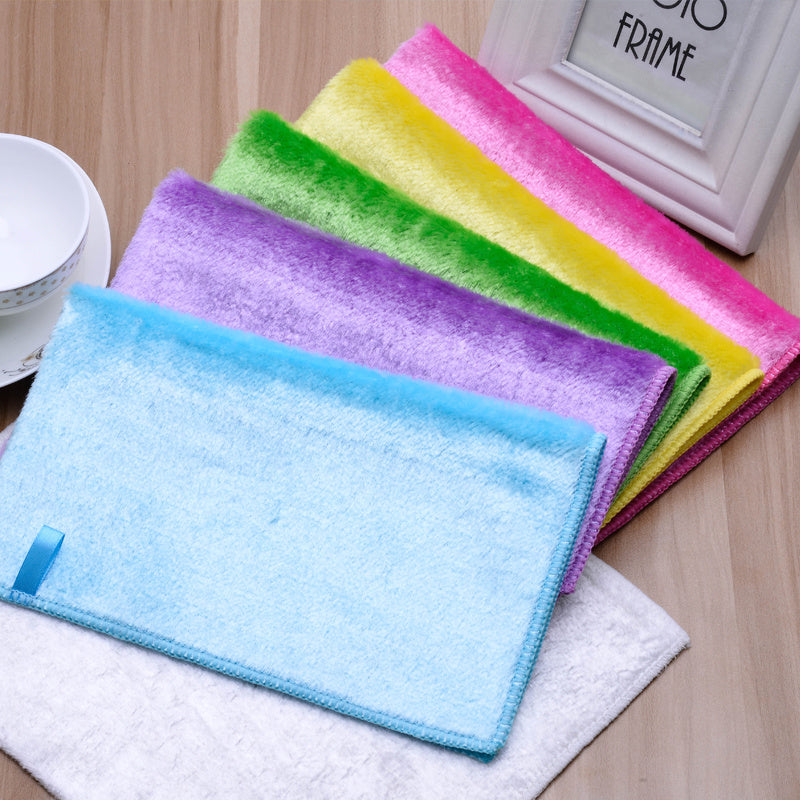 Absorbent And Lint-free Paint Cloths Made From Fine Wood Fibres..