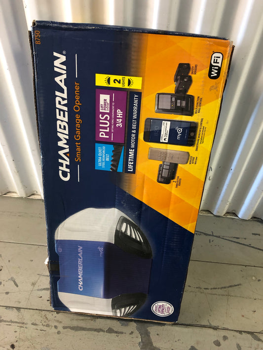 Chamberlain 3/4 HP Equivalent Ultra-Quiet Belt Drive Smart Garage Door Opener with wifi